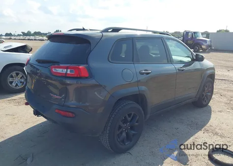 2015 Jeep Cherokee Trailhawk из США, поврежденный, VIN 1C4PJMBS7FW582525